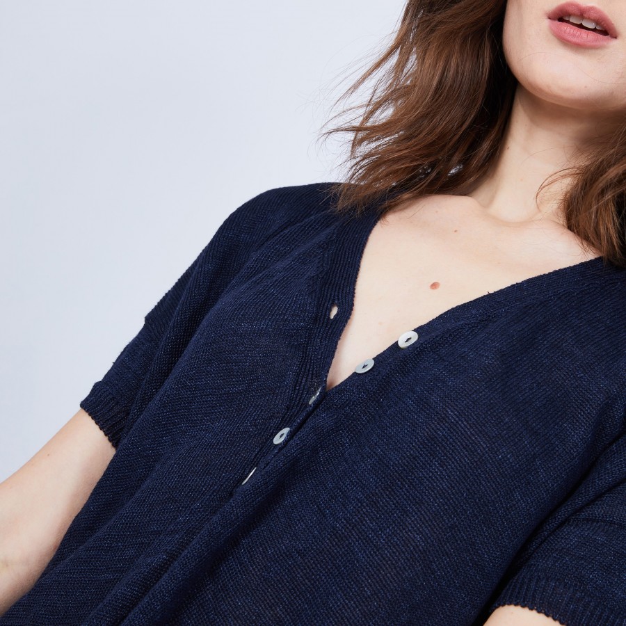 V-neck button-up linen T-shirt - MAATI