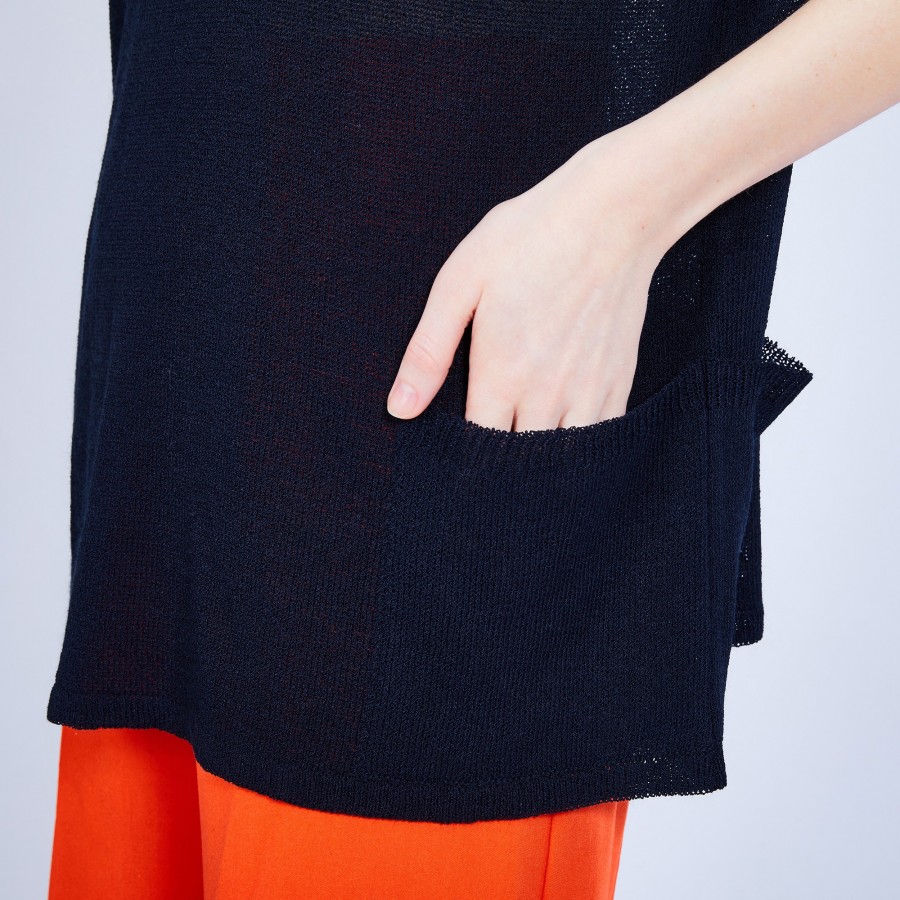 Loose T-shirt - CONRAD