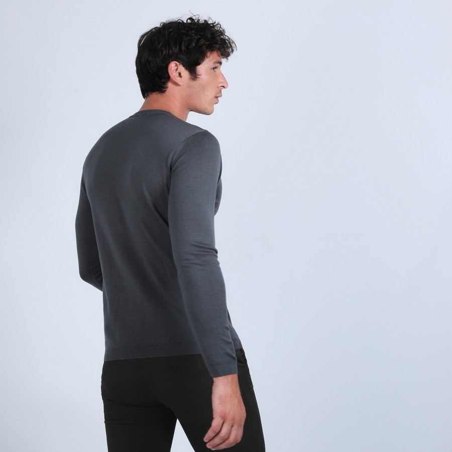 V-neck jumper in merino wool - Elmo