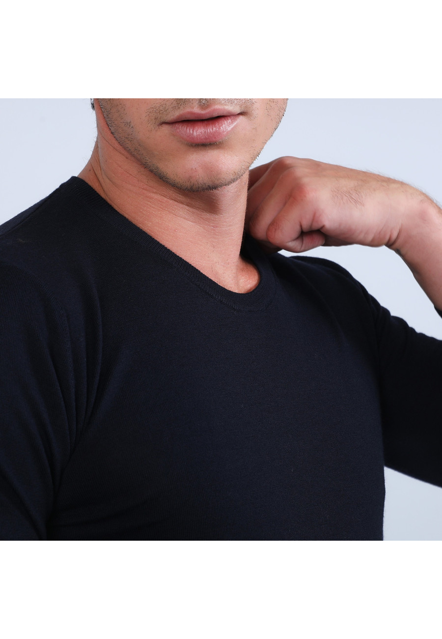 V-neck jumper in merino wool - Eddie