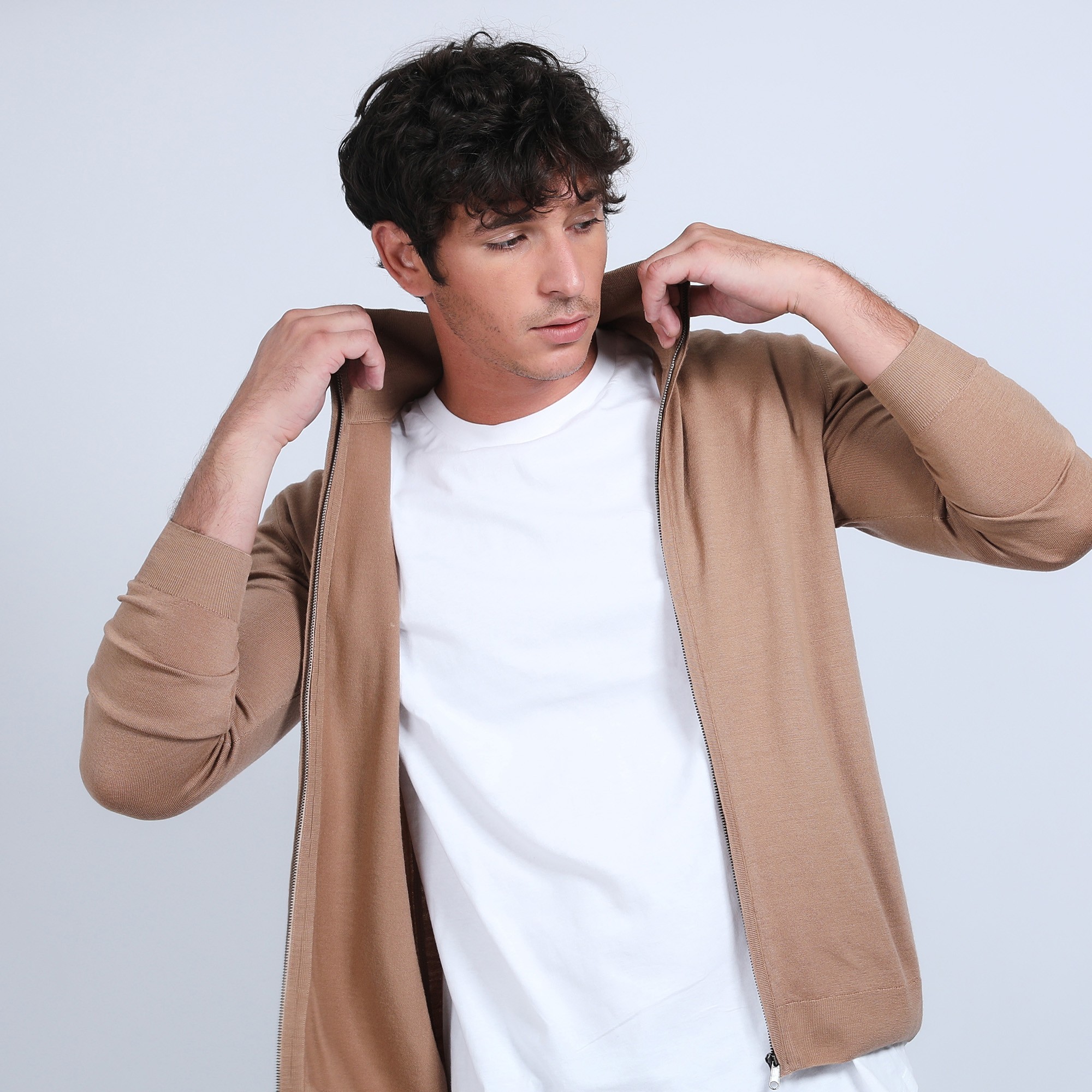 Gilet zippé en laine mérinos - Bastian 6630 camel - 88 Camel