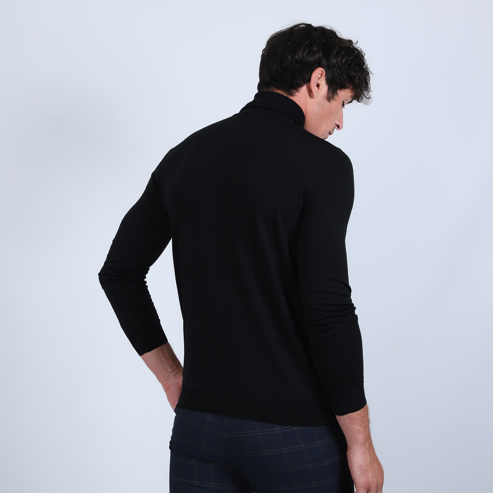 Pull col roulé en laine mérinos - Berry 6610 noir - 01 noir