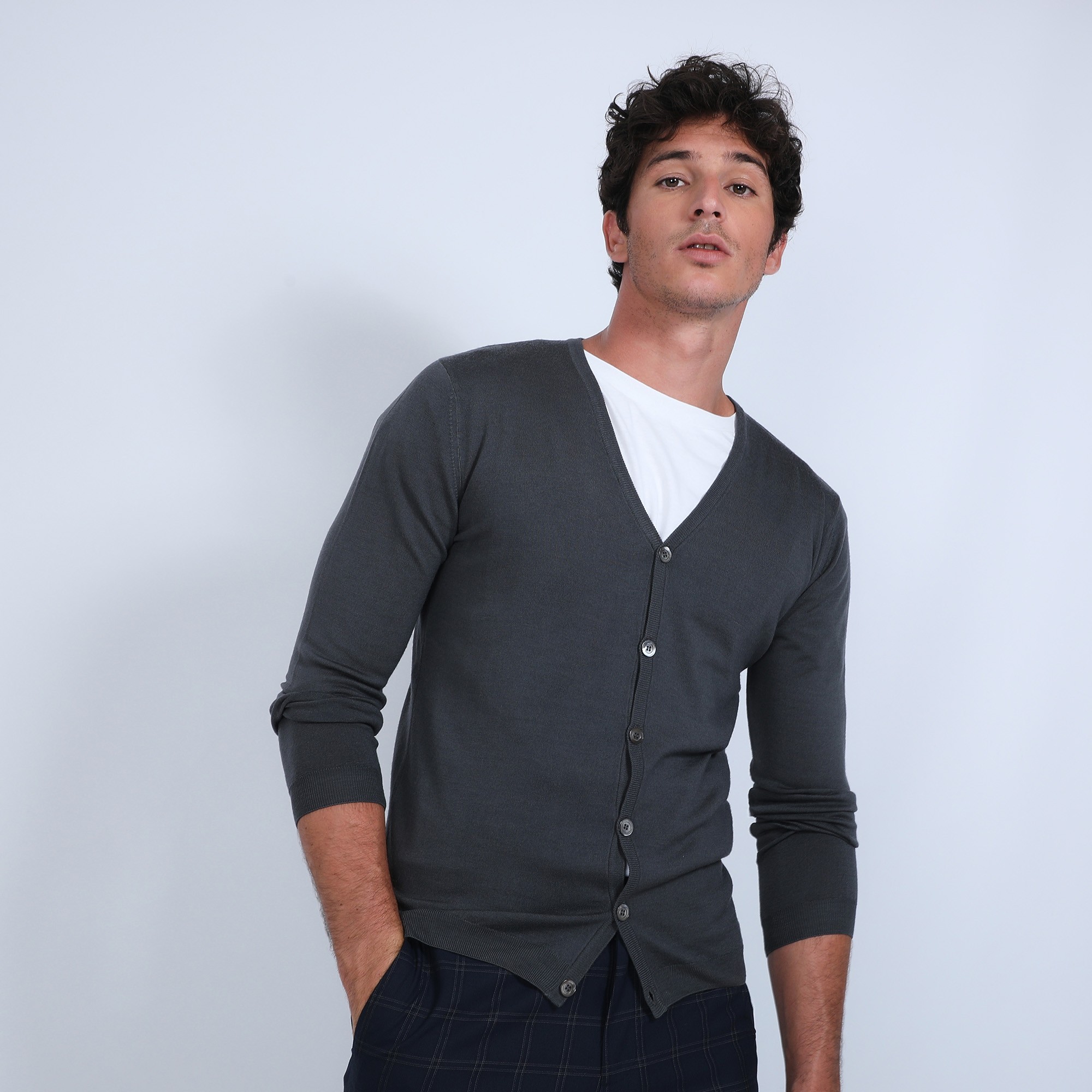 Gilet boutonné en laine mérinos - Brad 6611 gris anthracite - 10 gris foncé