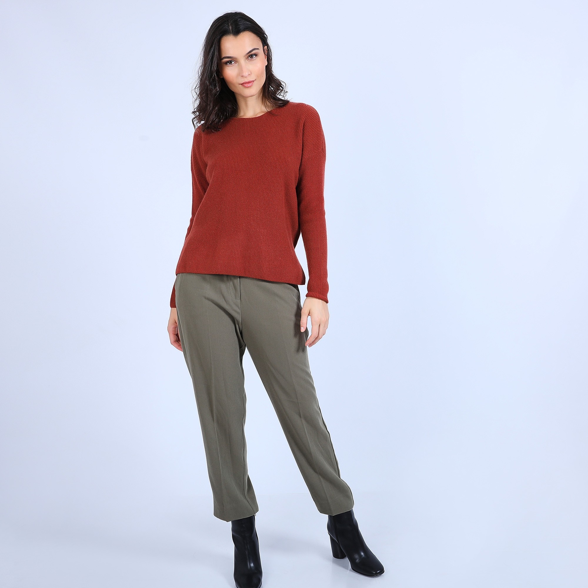 Pull col rond boutons arrière - Becky