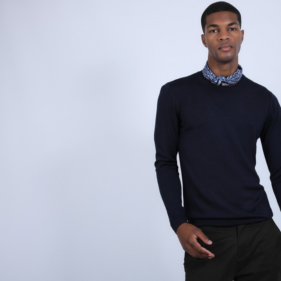 Suéter de lã e seda com gola redonda - Barsam