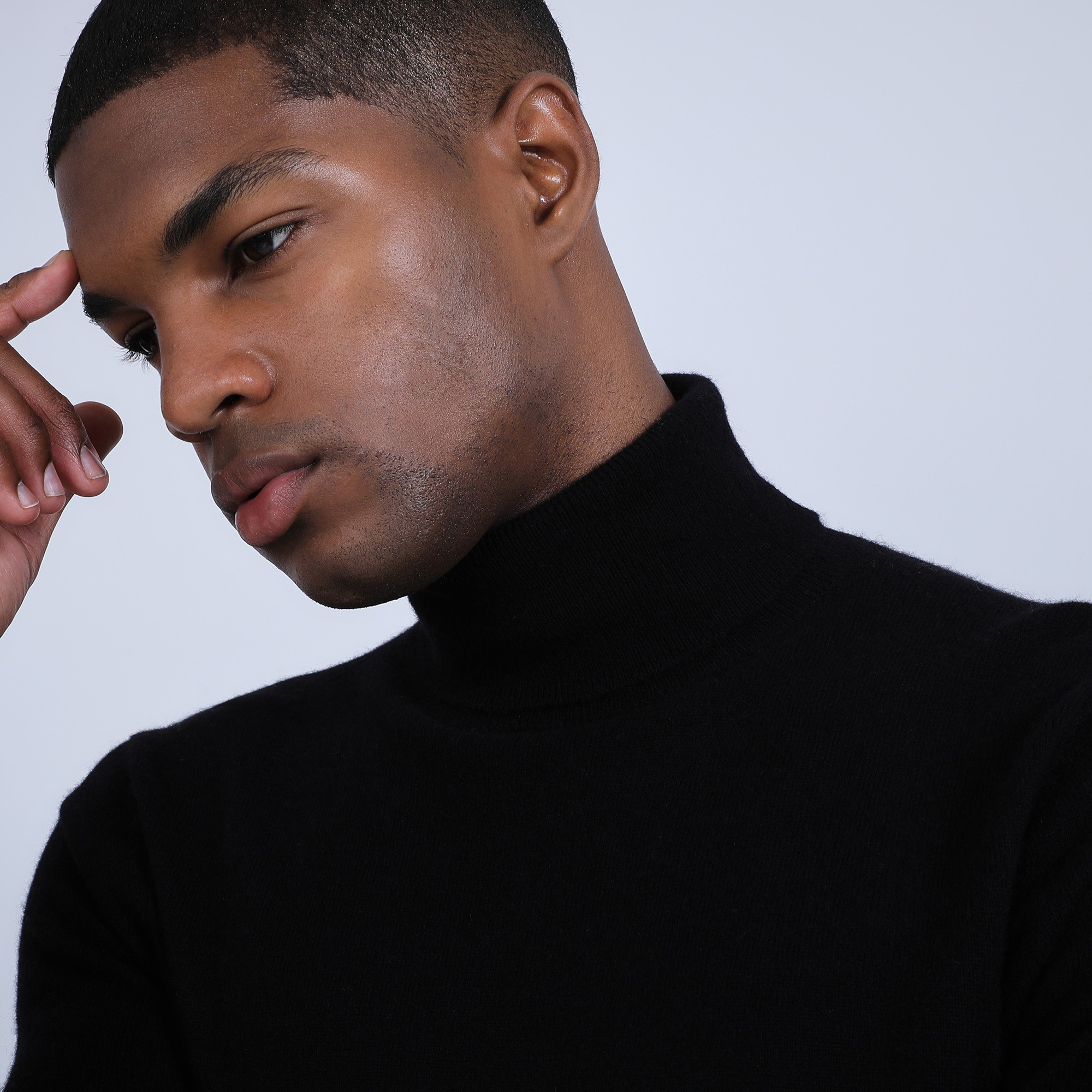 Pull col roulé en cachemire - Bruno 6610 noir - 01 Noir