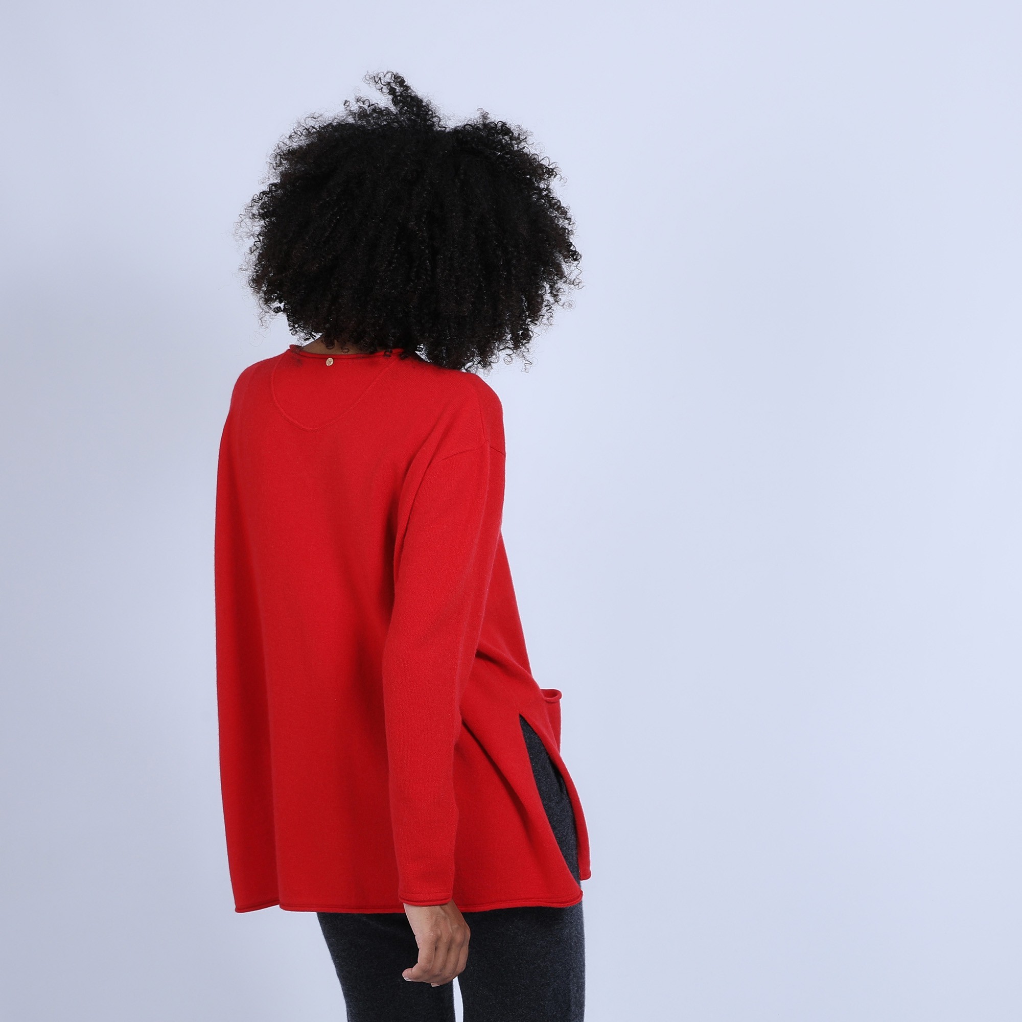 Pull en cachemire ample col V - Olyvia 6680 ecarlate - 52 Rouge
