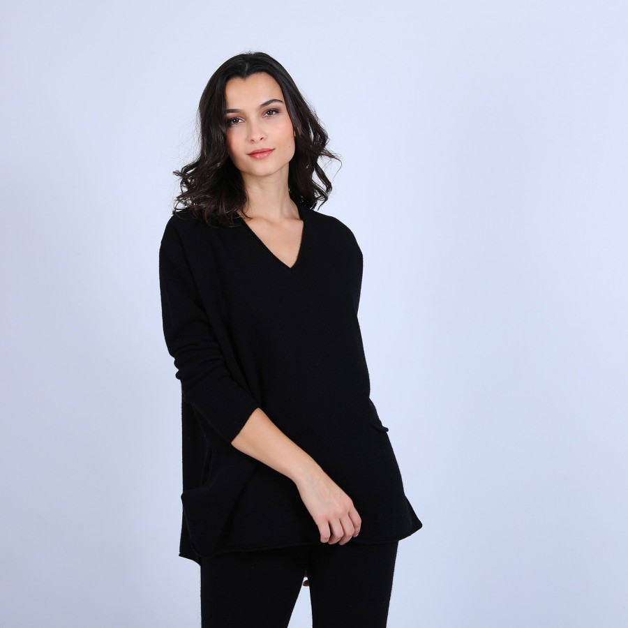 Loose V-neck cashmere jumper – Hilary