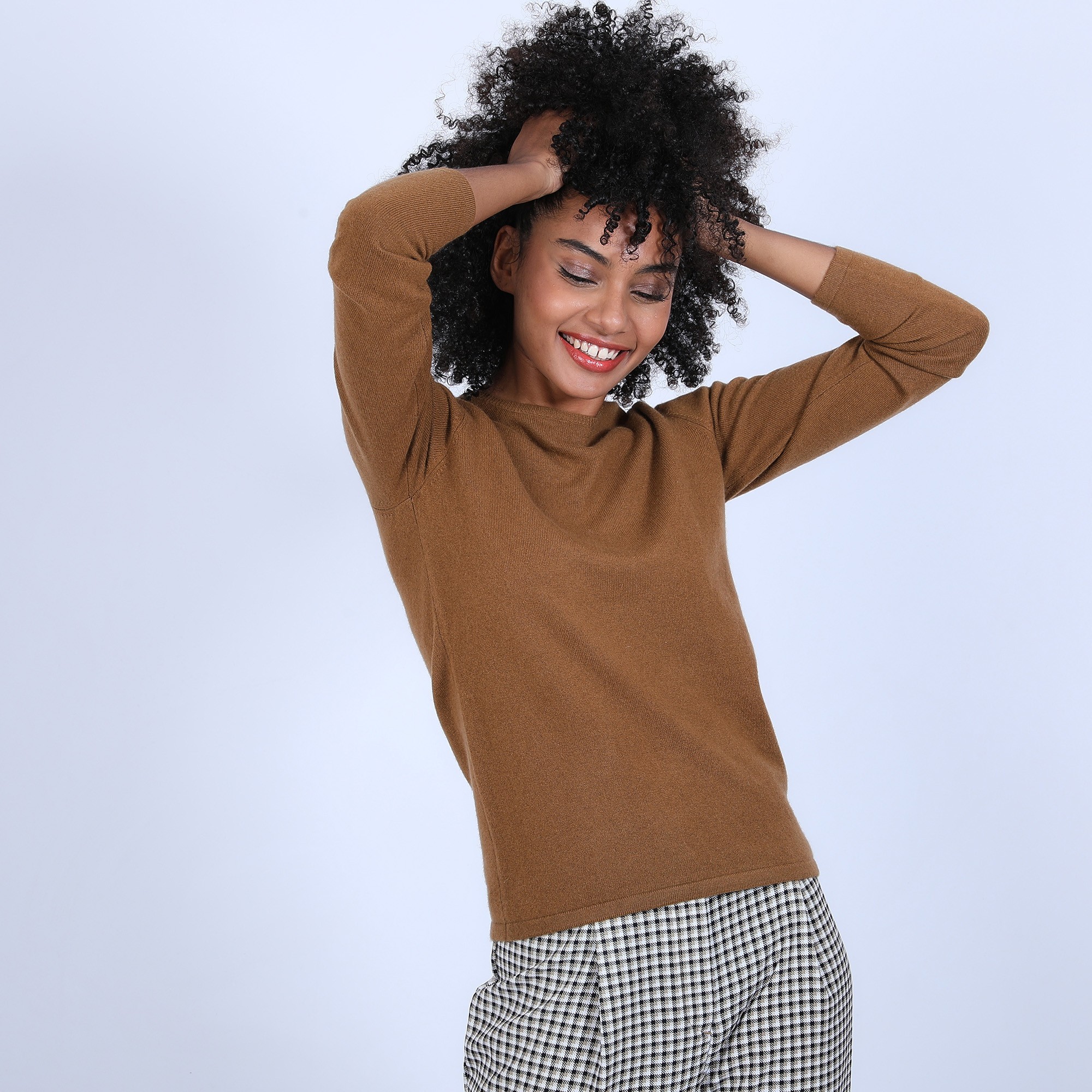 Pull col rond en cachemire intemporel - Evana 6395 camel - 88 camel