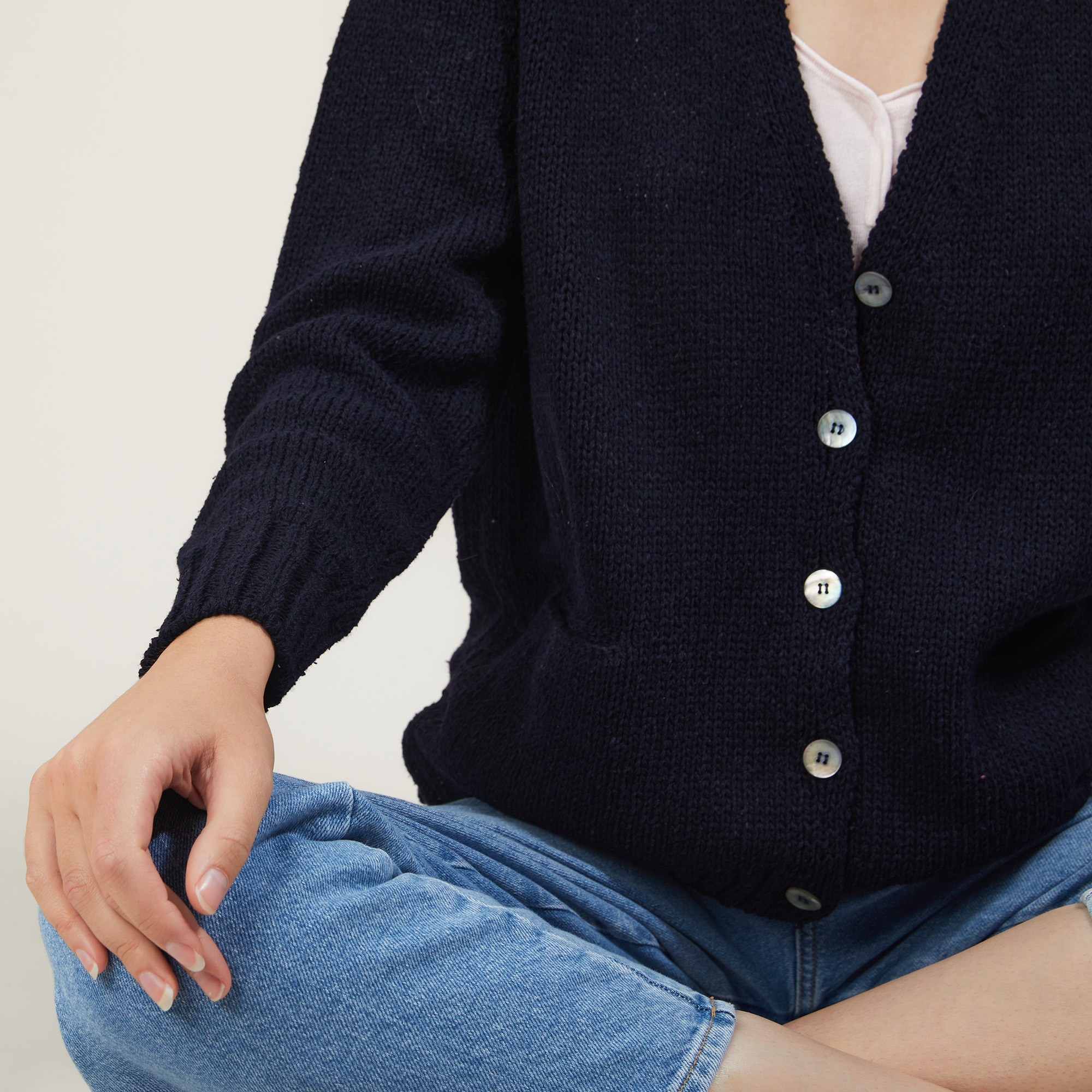 Cardigan en col V en laine et soie - Bilan 7040 marine - 05 Bleu marine
