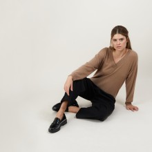 Cashmere V-neck sweater with slits - Barnabe