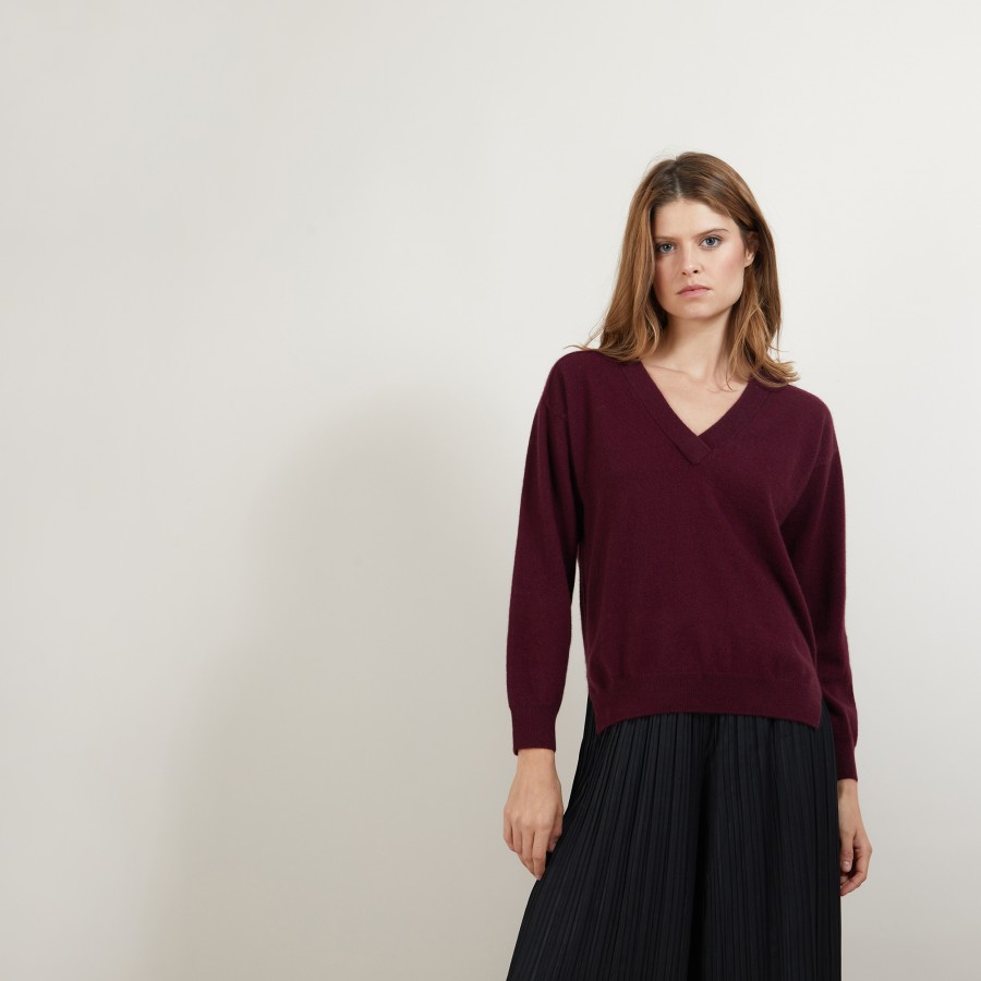 Cashmere V-neck sweater with slits - Barnabe