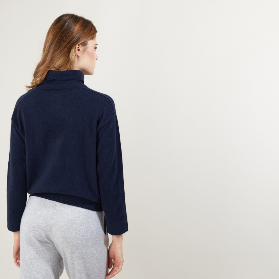 Cashmere turtleneck sweater with hammer armholes - Beverlie