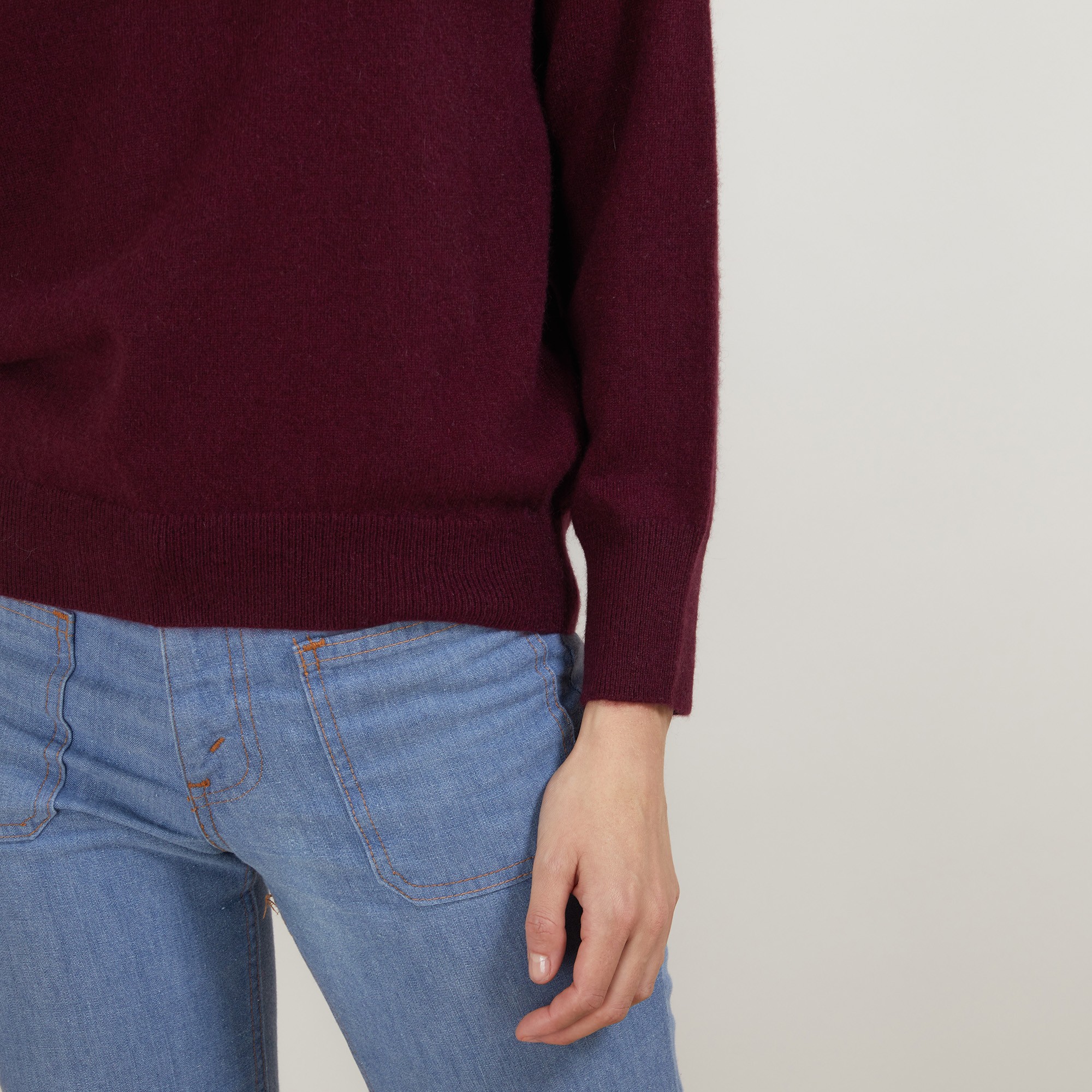 Cashmere round neck sweater with hammer armholes - Bree