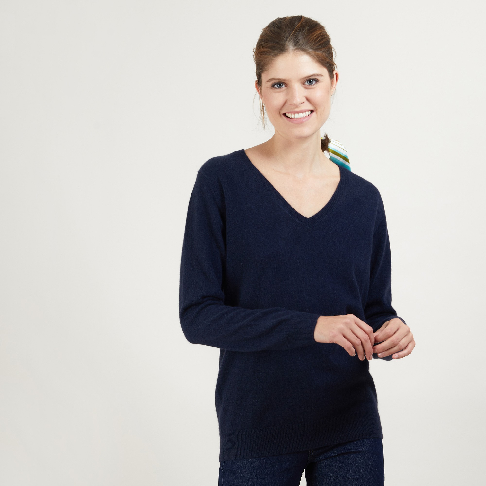 V-neck cashmere sweater BERTILLE
