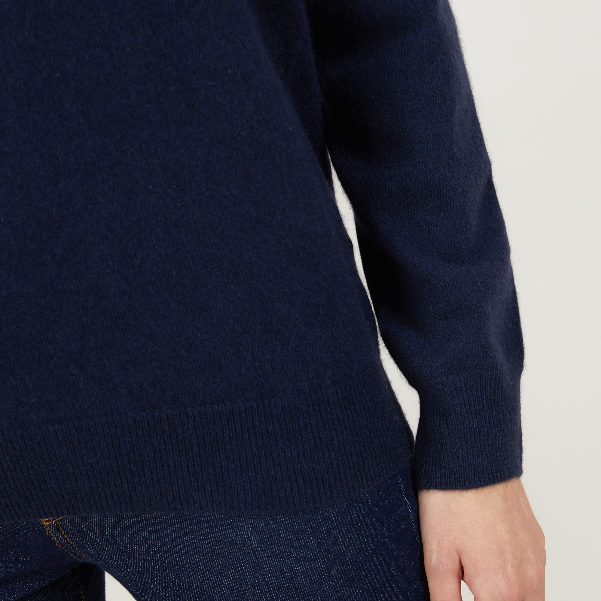 V-neck cashmere sweater BERTILLE