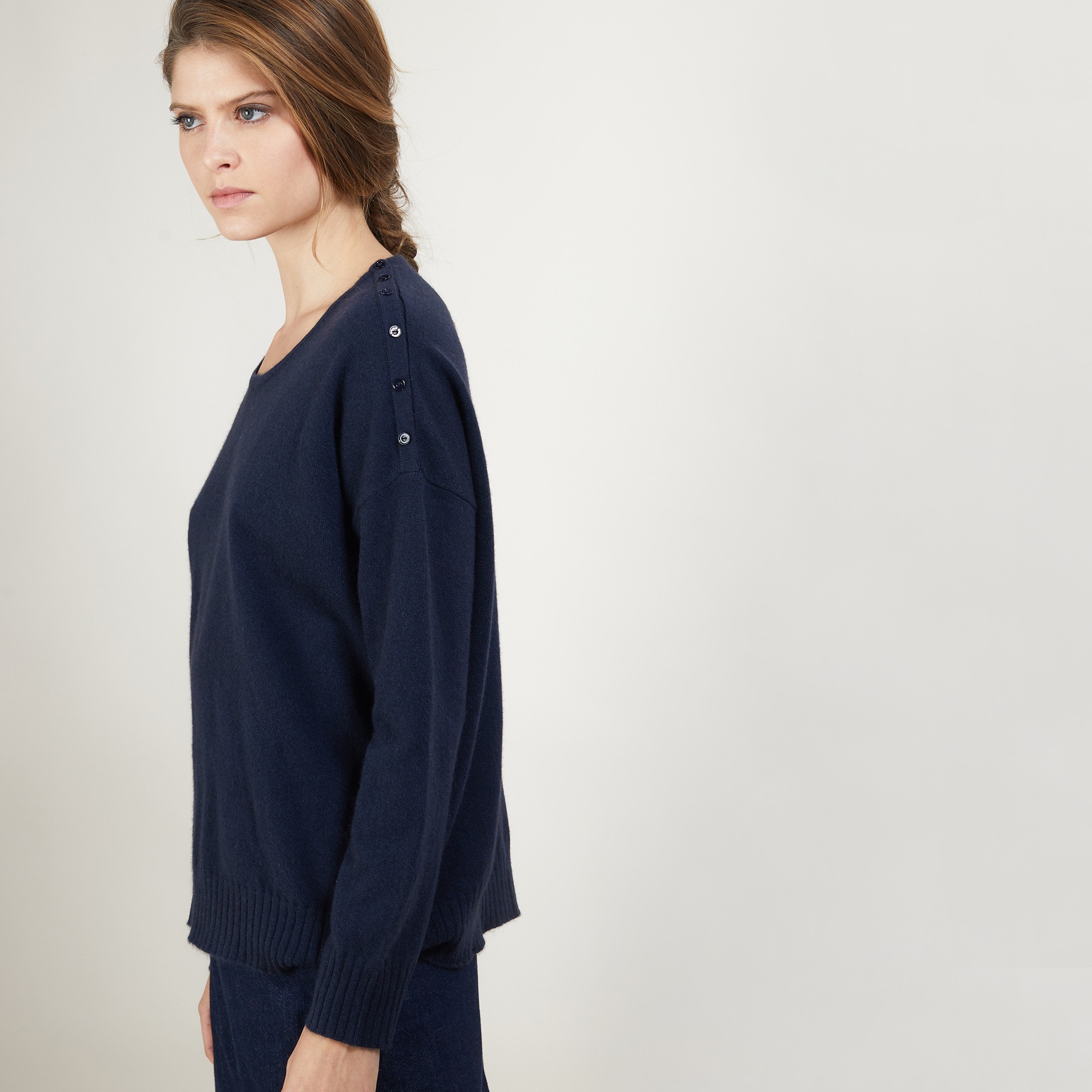 Pull ample en cachemire boutons épaule - Brook 7040 marine - 05 Bleu marine