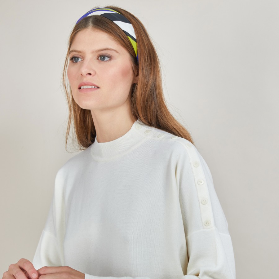 Suéter de lã com botões nos ombros - Gipsy