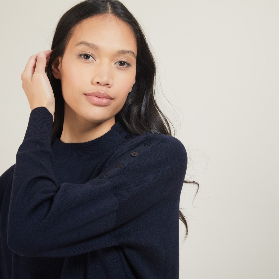 Suéter de lã com botões nos ombros - Gipsy