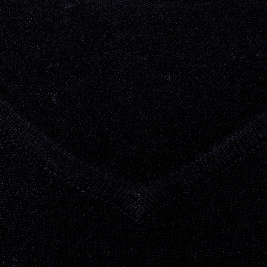 Suéter de cashmere com decote em V atemporal - Eniva