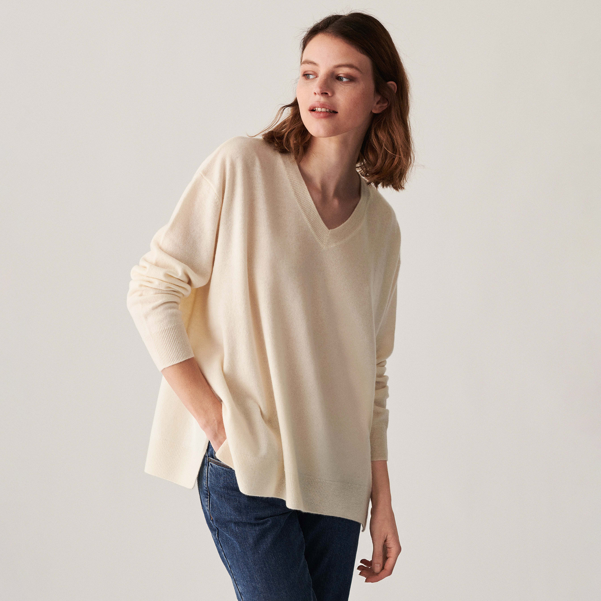 V-neck cashmere sweater with slits and ribbing - Alienor