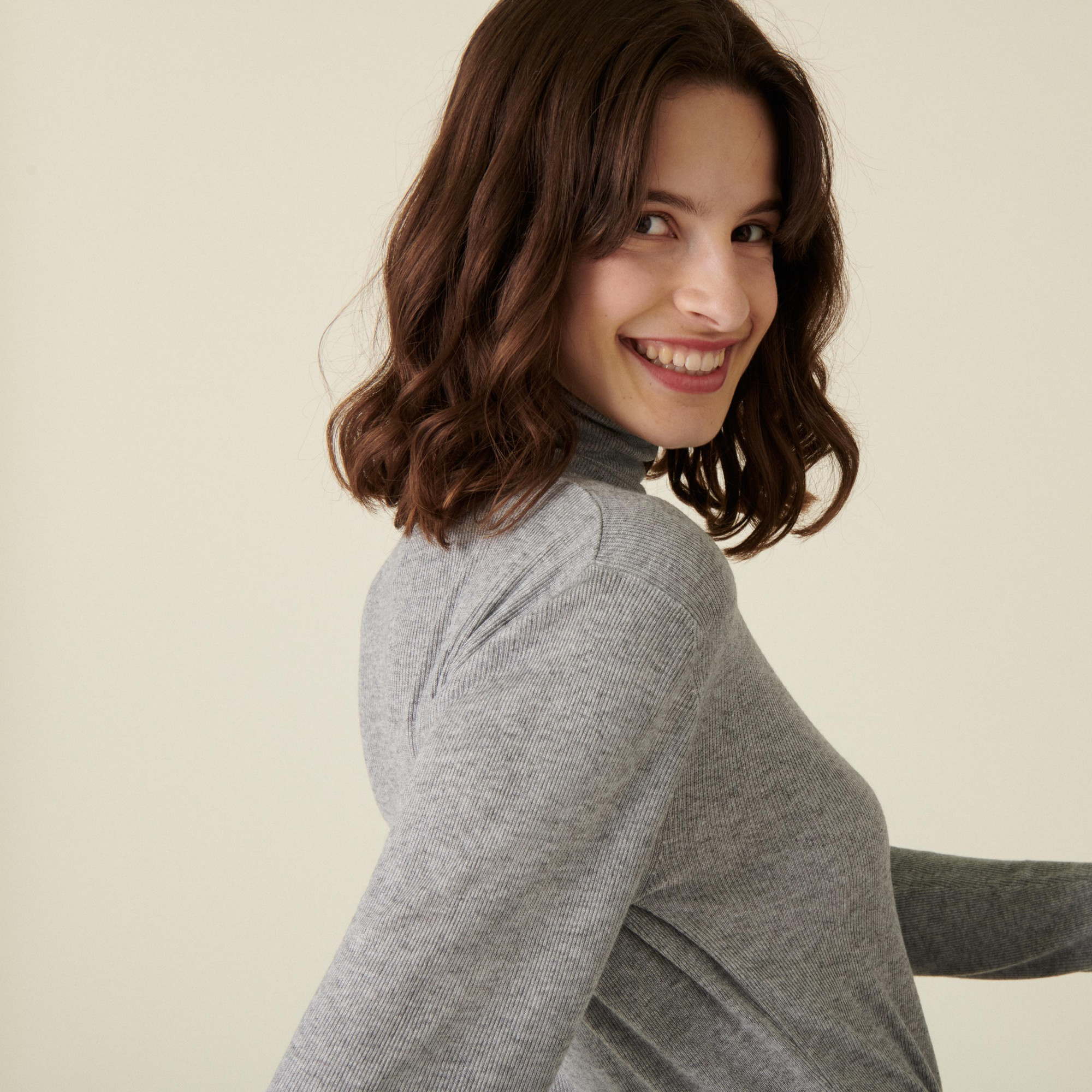 Fine knit bamboo cashmere t-shirt - Aerio