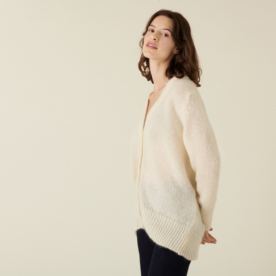 Cardigan de mohair com decote em V e botões - Anais