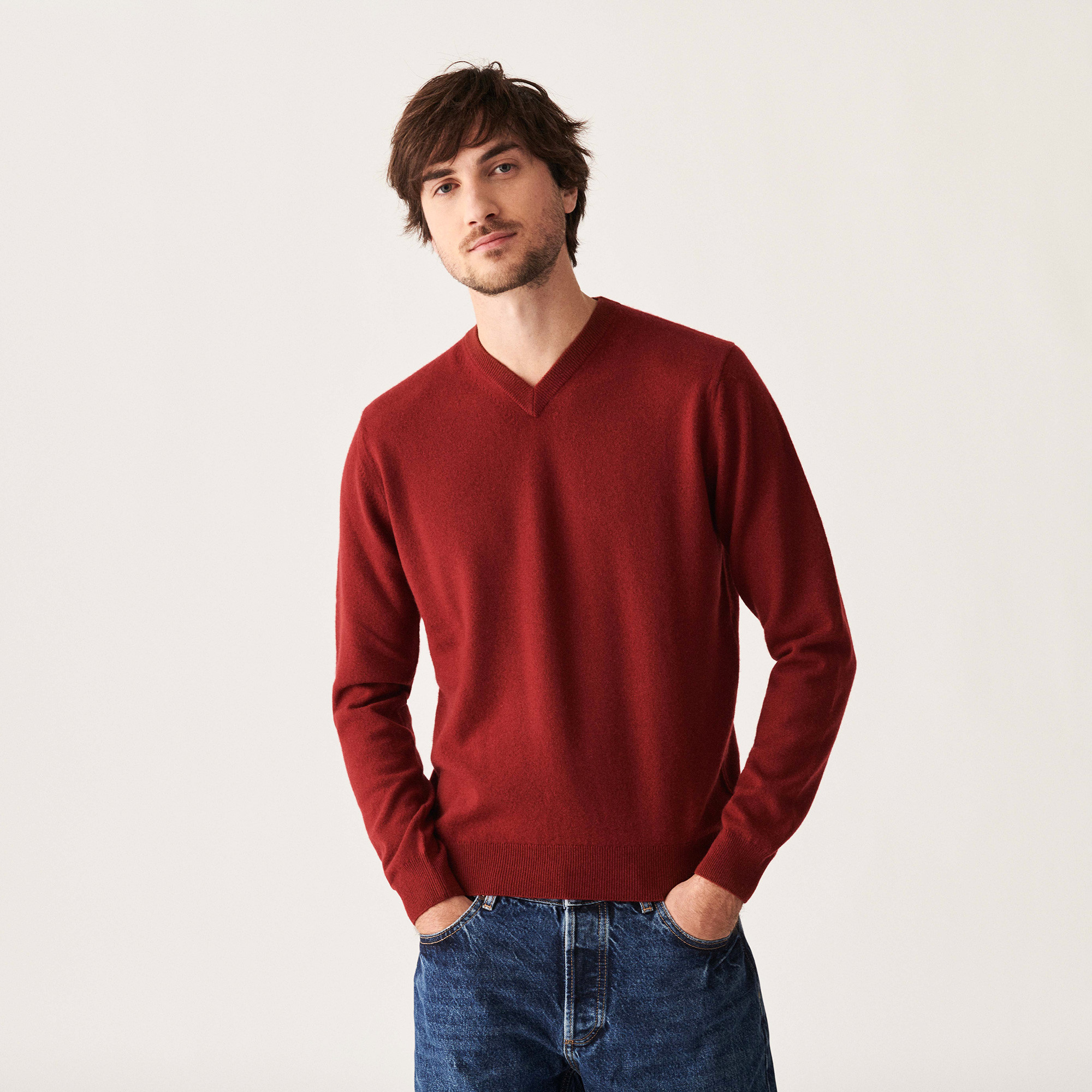 Pull col V en cachemire - Evann 7481 cerise - 51 Bordeaux