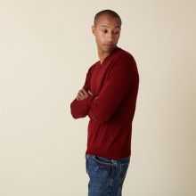 Pull col V avec logo en laine mérinos - Elmo 7481 cerise - 51 Bordeaux