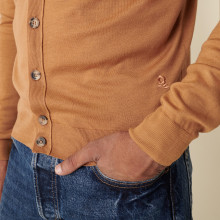 Gilet boutonné avec logo en laine mérinos - Etienne 7430 noisette - 88 Camel