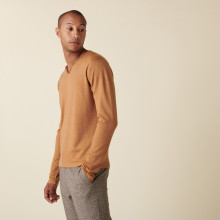 Pull col tunisien avec logo en laine mérinos - Ethan 7430 noisette - 88 Camel 