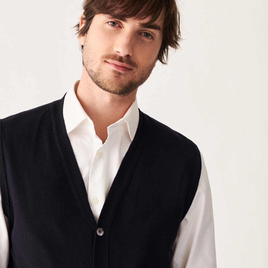 Colete sem mangas em lã merino com logotipo - Ernardo