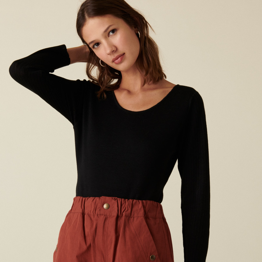 Fine-knit merino wool round-neck sweater - Altesa