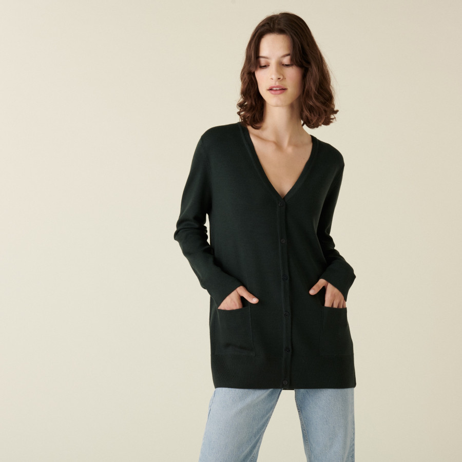 Cardigan longo com decote em V e botões em lã merino - Alister