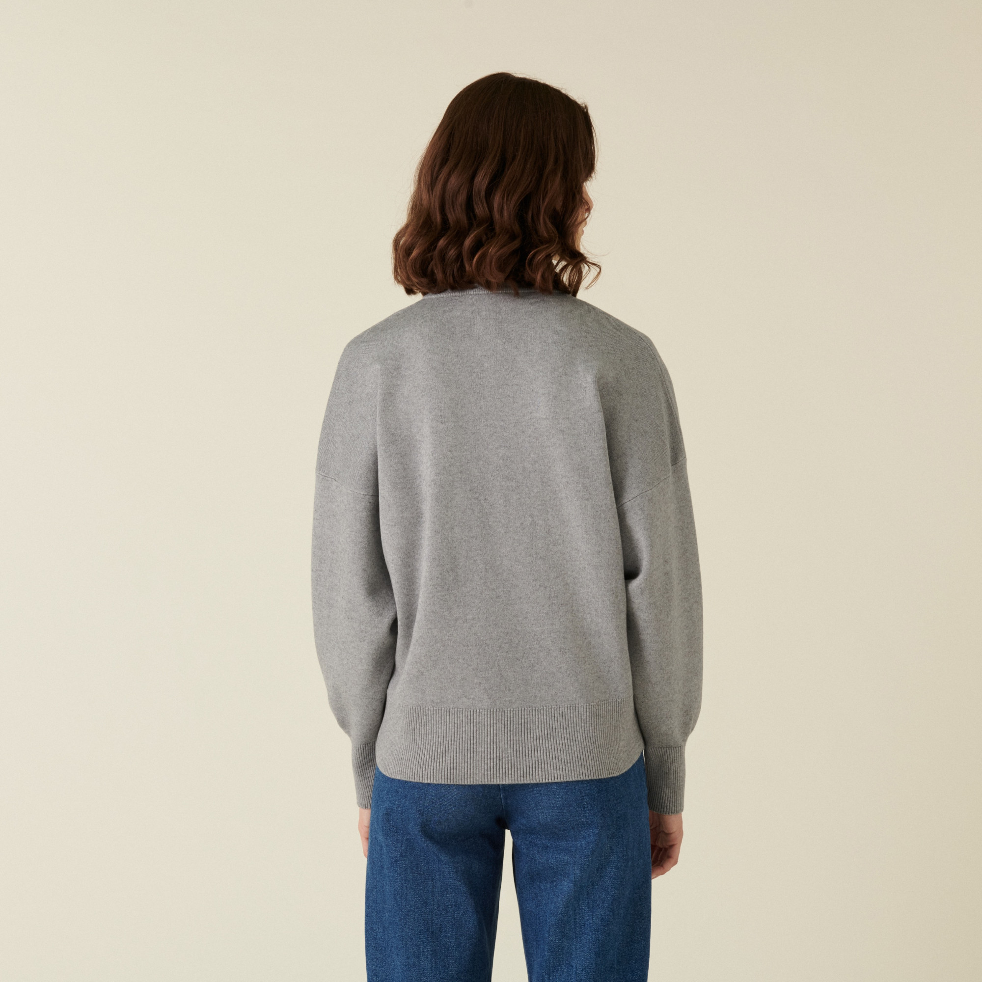 Loose-fit V-neck sweater with rib edges - Alderic