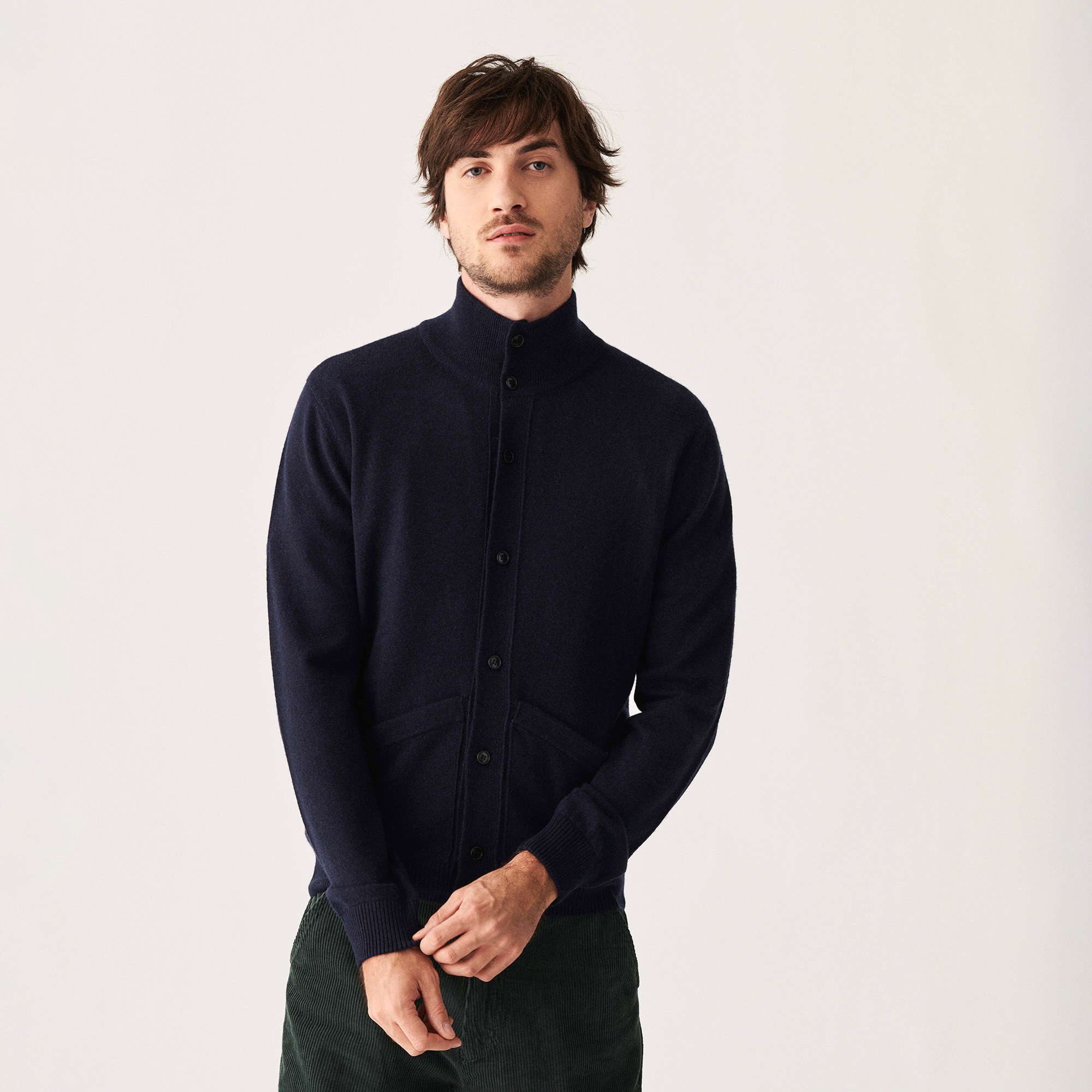 Gilet en cachemire boutonné à poches - Erwan 7440 marine - 05 Bleu marine