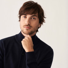 Gilet en cachemire boutonné à poches - Erwan 7440 marine - 05 Bleu marine