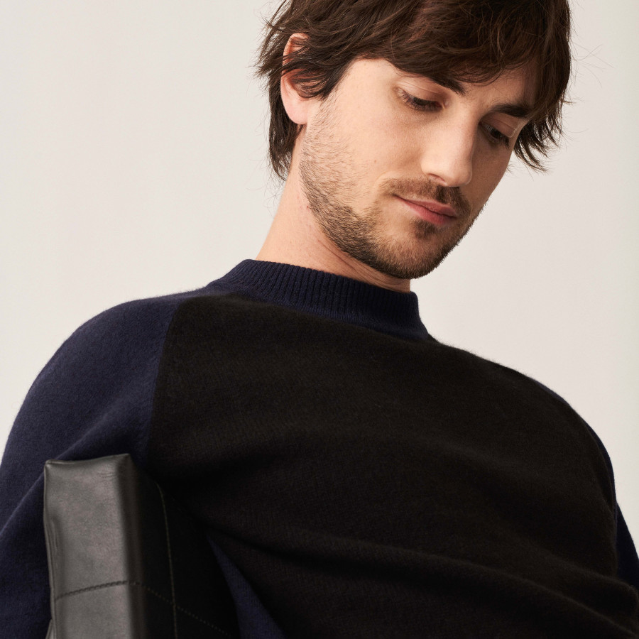 Suéter de cashmere bicolor com mangas raglan - Amalfi