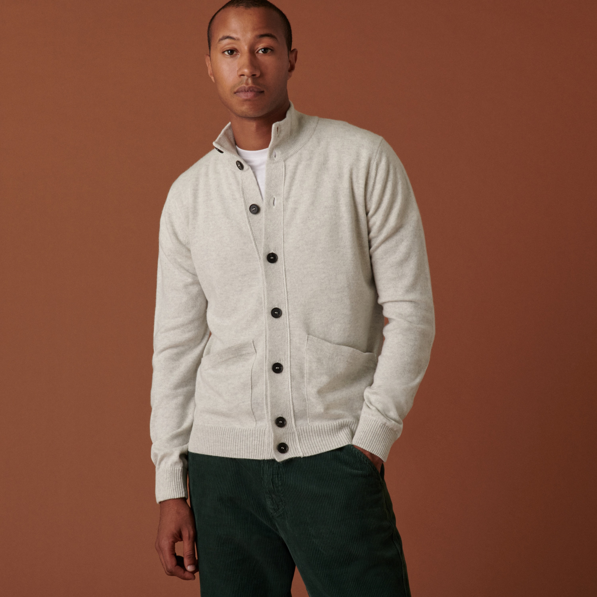 Buttoned cashmere cardigan with pockets - Erwan