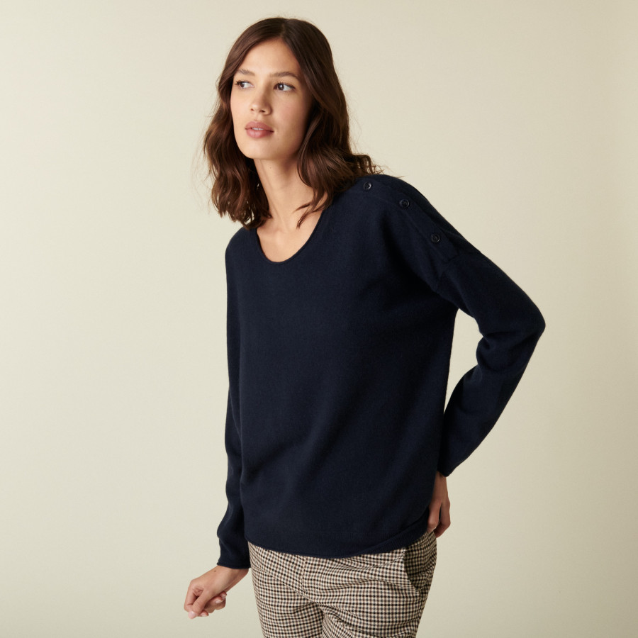 Suéter solto de cashmere com gola redonda e botões - Acene