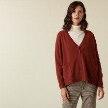 Buttoned V-neck cardigan with cashmere pockets - Achille