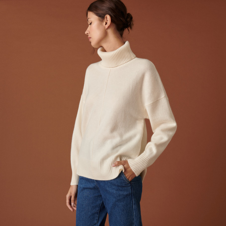 Turtleneck sweater with cashmere slits - Adena