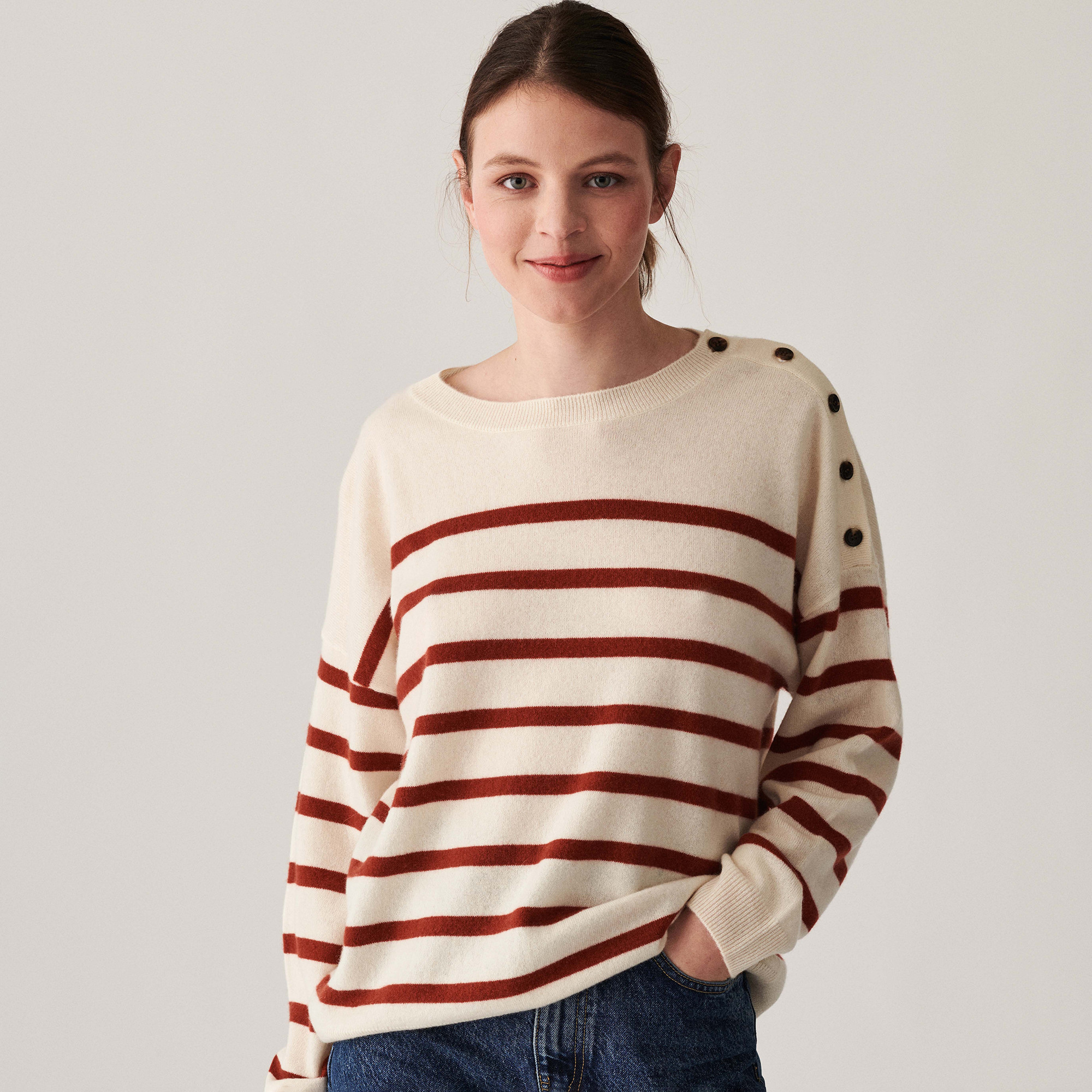 Two-tone round-neck button-down sweater in cashmere - Dalton