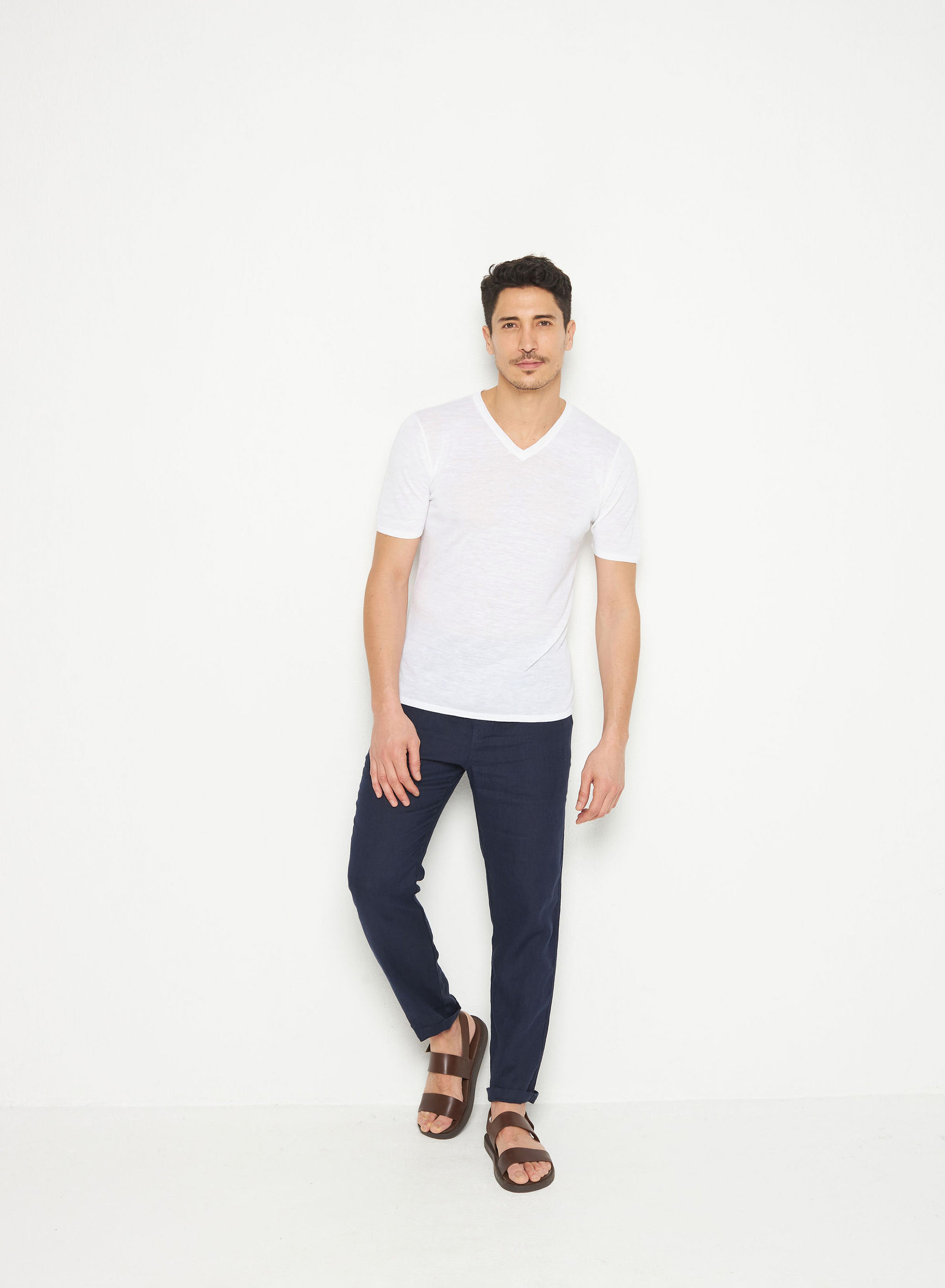 Slub linen V-neck T-shirt - Reuben