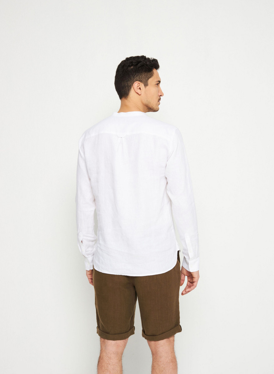 Camisa de linho com gola tunisina - Romeo