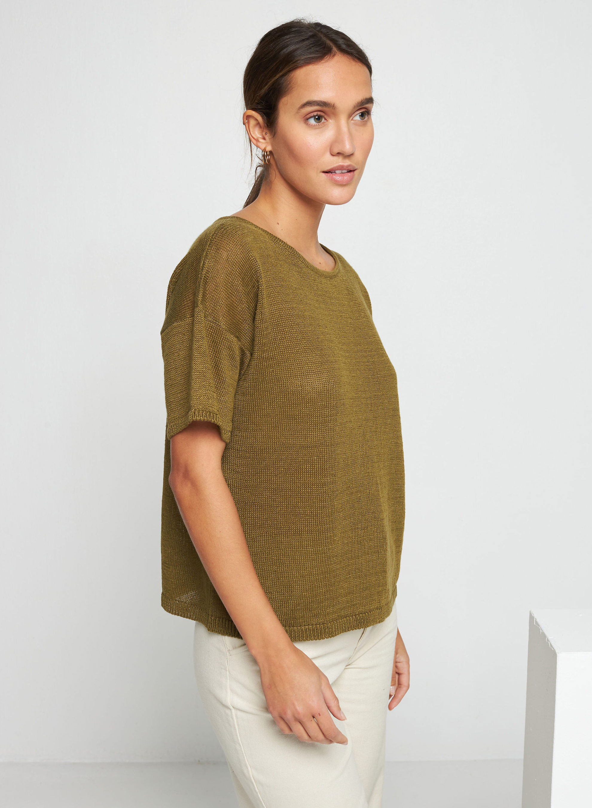 Linen Button Back T-Shirt - Tilla