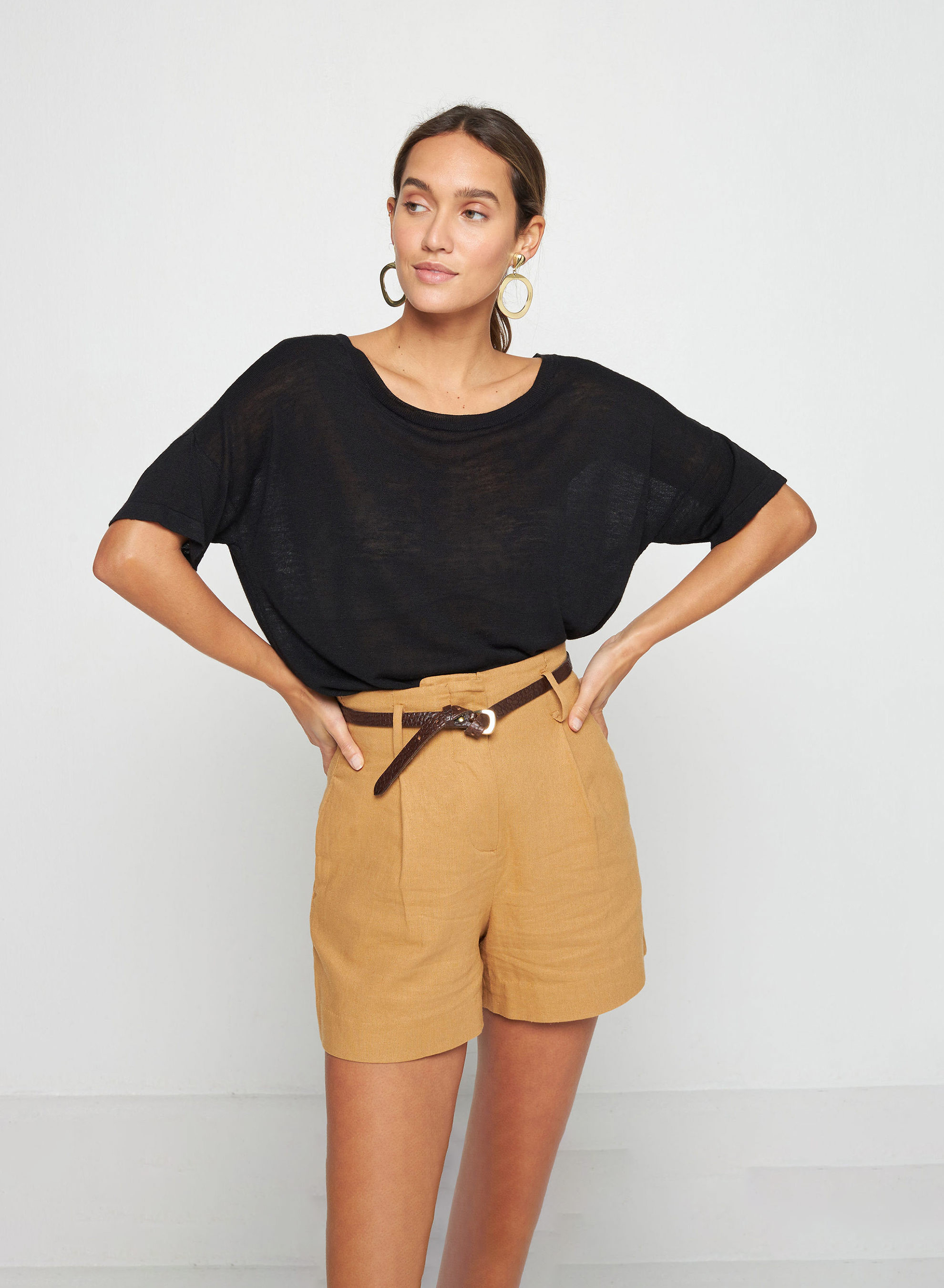 T-shirt boutonné dans le dos en lin flammé - Tally 7610 noir - 01 Noir