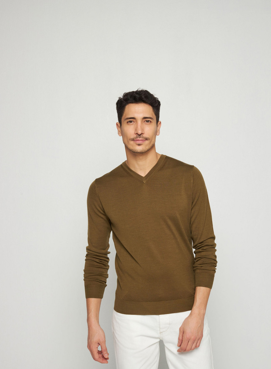 V-neck sweater with logo in merino wool - Elmo