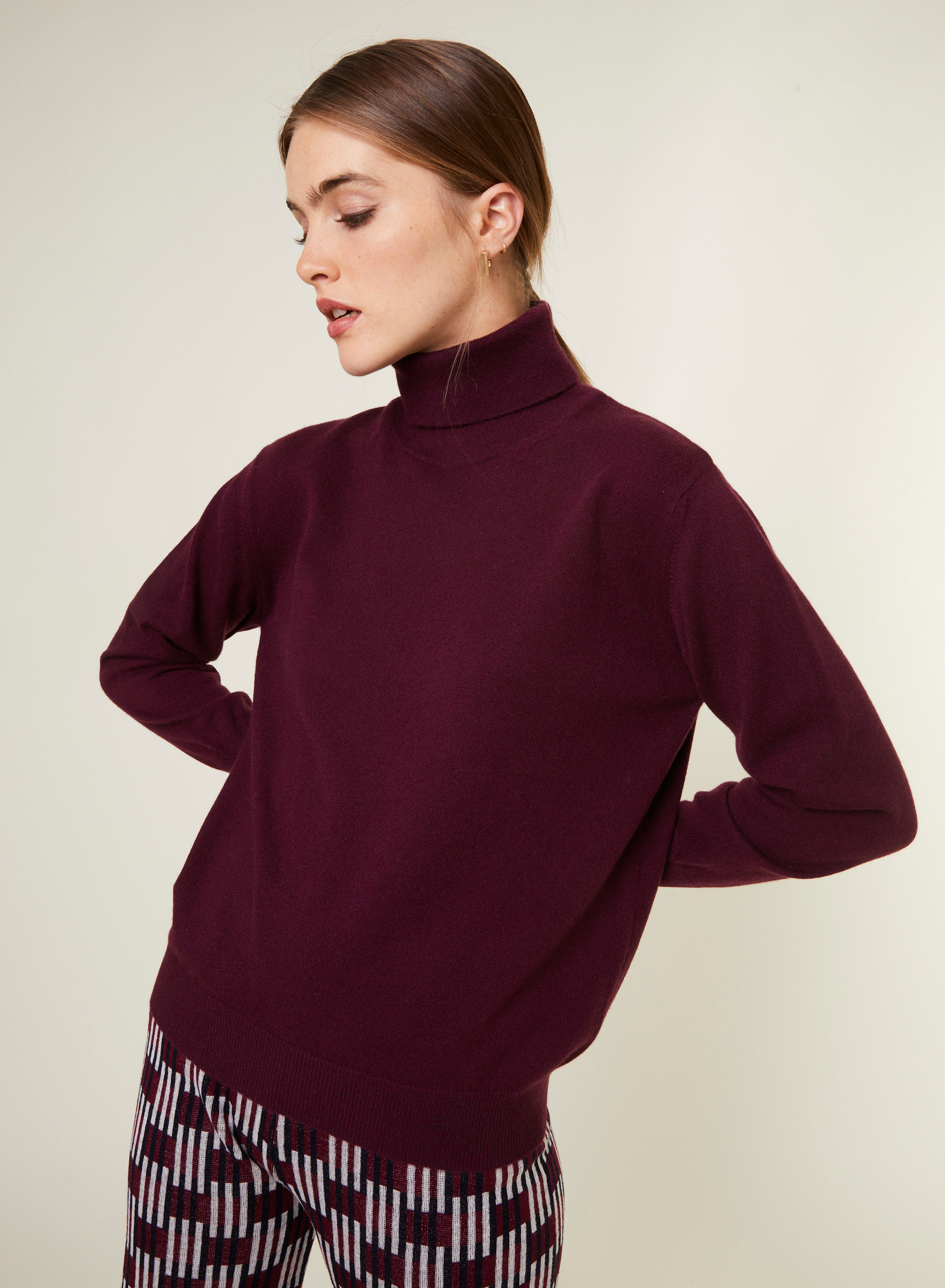 Pull col roulé en cachemire - Anabelle 7882 prune - 18 Violet foncé