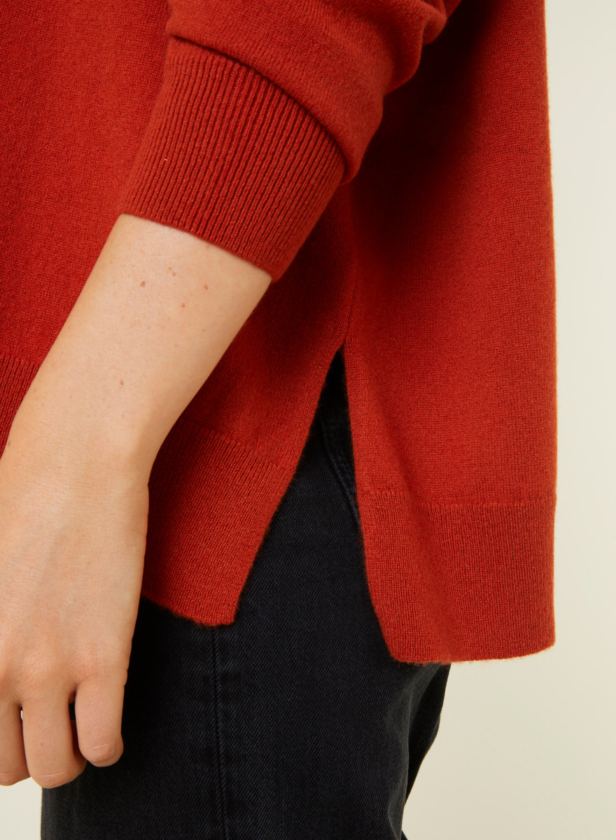 Loose sweater with V-neck slits in cashmere - Alienor